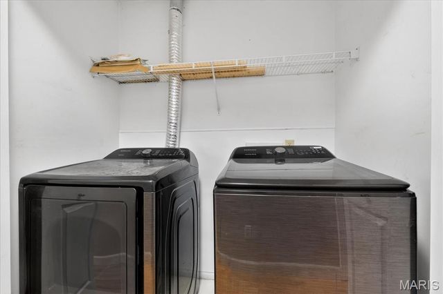 850 Liberty Village Drive, Florissant, MO 63031