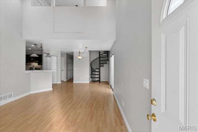 850 Liberty Village Drive, Florissant, MO 63031