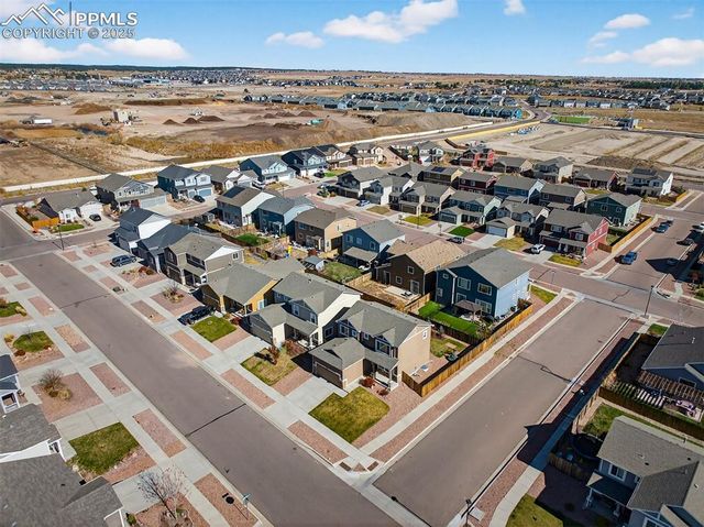 7913 Dry Willow Way, Colorado Springs, CO 80908