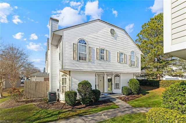 1434 Shortleaf LN, Chesapeake, VA 23320