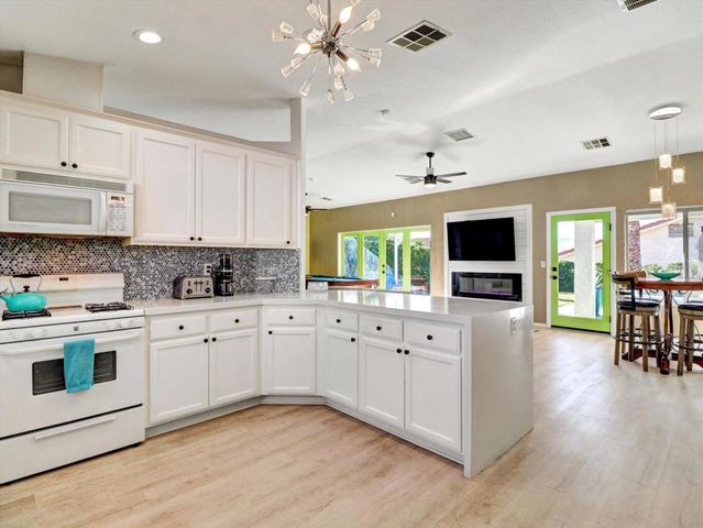 9201 Warwick Drive, Desert Hot Springs, CA 92240