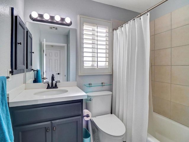 9201 Warwick Drive, Desert Hot Springs, CA 92240