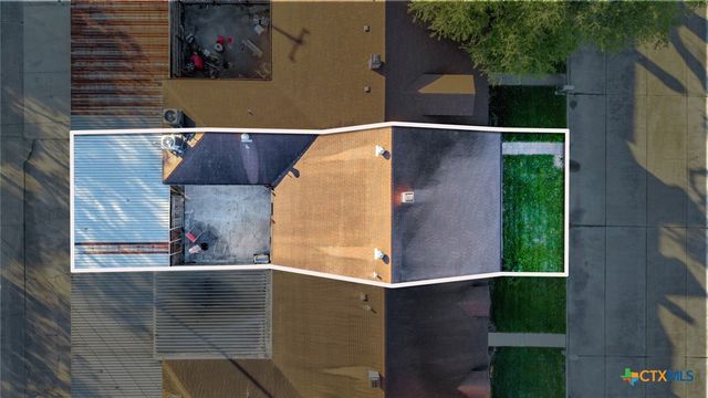 17 Northshire Street, Victoria, TX 77904