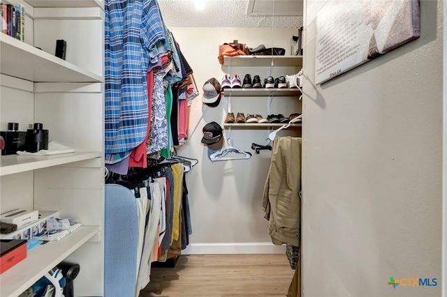 17 Northshire Street, Victoria, TX 77904