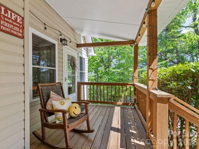 31 Bear Den Road, Asheville, NC 28805