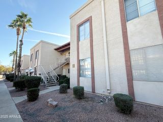 205 N 74th Street 219, Mesa, AZ 85207