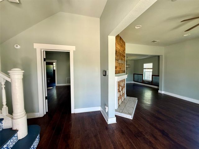 619 Wood, Royse City, TX 75189