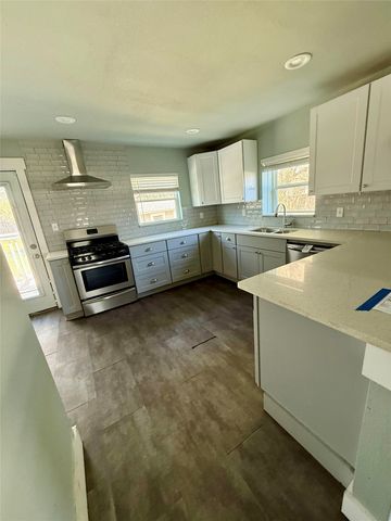 619 Wood, Royse City, TX 75189