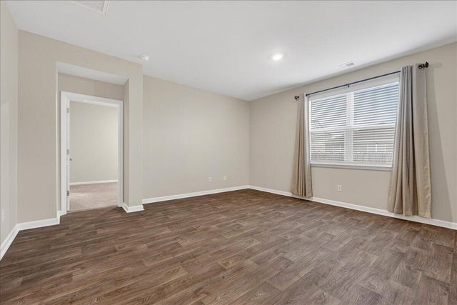 104 Green Passage Lane, Summerville, SC 29486