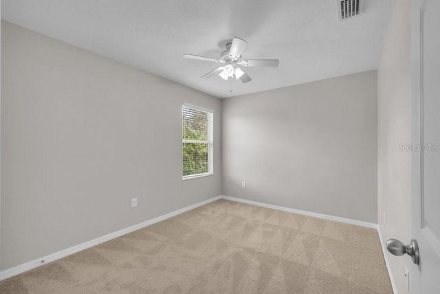 5204 BANNISTER PARK LANE, Lithia, FL 33547