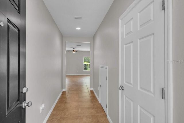 5204 BANNISTER PARK LANE, Lithia, FL 33547