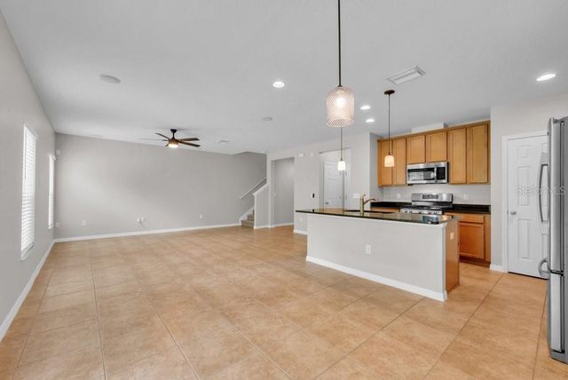 5204 BANNISTER PARK LANE, Lithia, FL 33547