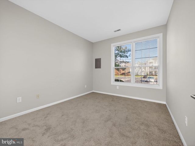 11101 CORNERSTONE DR, Yardley, PA 19067