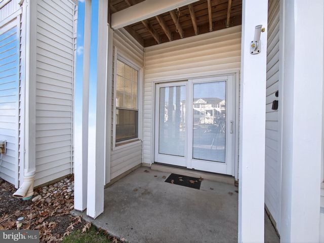 11101 CORNERSTONE DR, Yardley, PA 19067