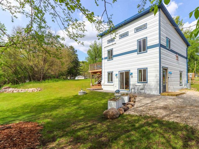 N3711 STATE ROAD 152, Wautoma, WI 54982