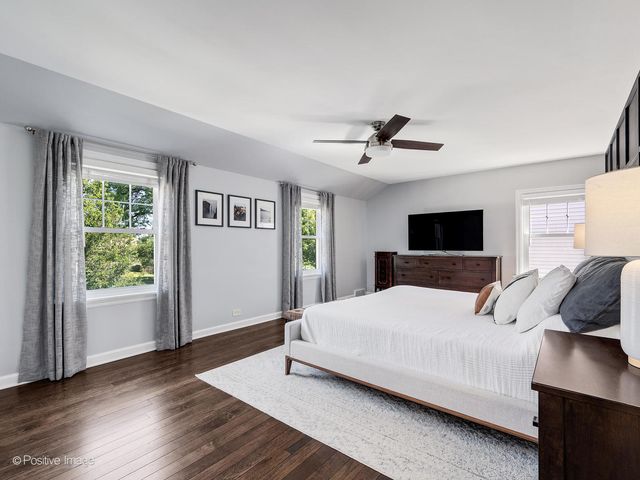 712 N Catherine Avenue, La Grange Park, IL 60526