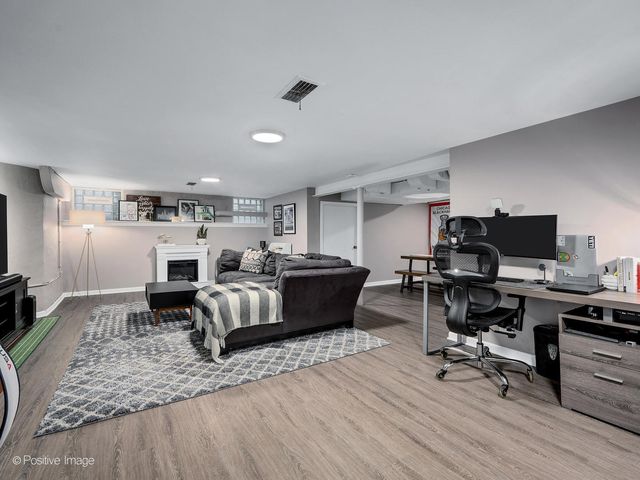 712 N Catherine Avenue, La Grange Park, IL 60526