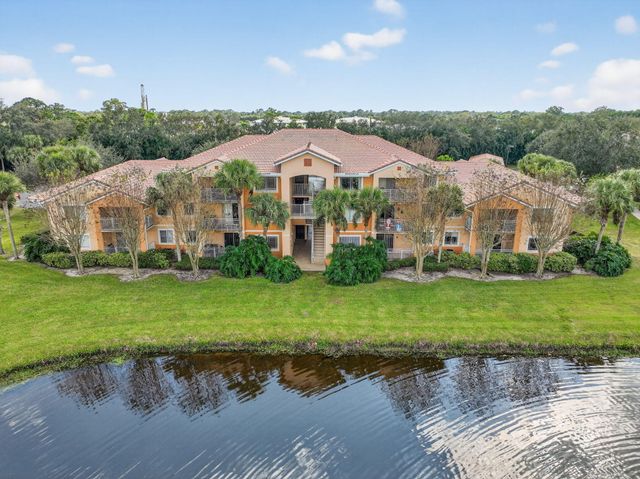 201 SW Palm Dr Apt 201, Port St Lucie, FL 34986