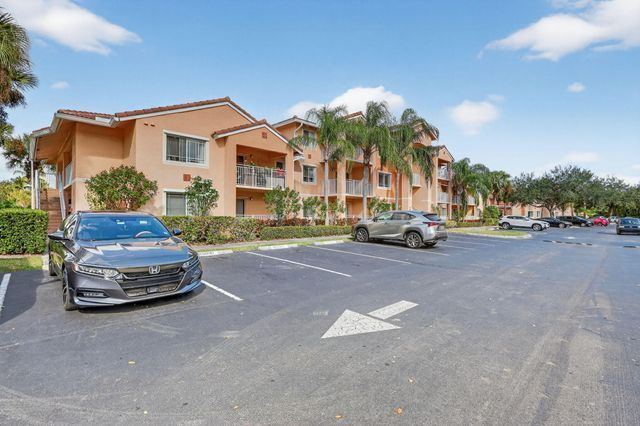 201 SW Palm Dr Apt 201, Port St Lucie, FL 34986