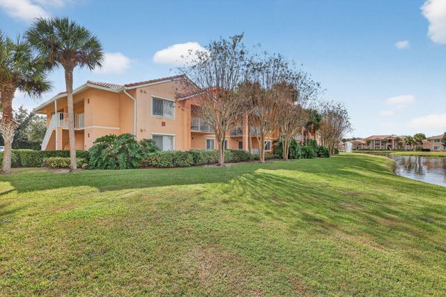 201 SW Palm Dr Apt 201, Port St Lucie, FL 34986