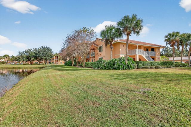 201 SW Palm Dr Apt 201, Port St Lucie, FL 34986