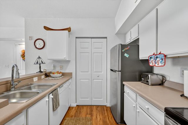 201 SW Palm Dr Apt 201, Port St Lucie, FL 34986