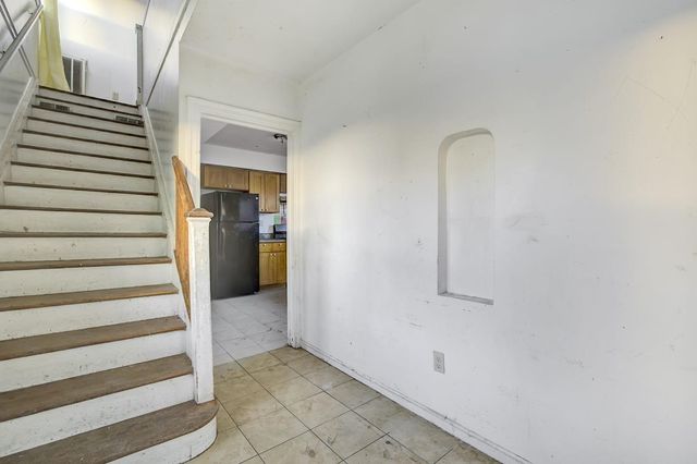 664 Grand Avenue, South San Francisco, CA 94080