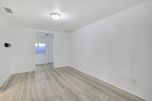 664 Grand Avenue, South San Francisco, CA 94080