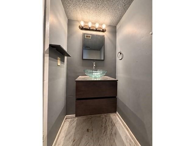 6167 Dryad Drive, Houston, TX 77035