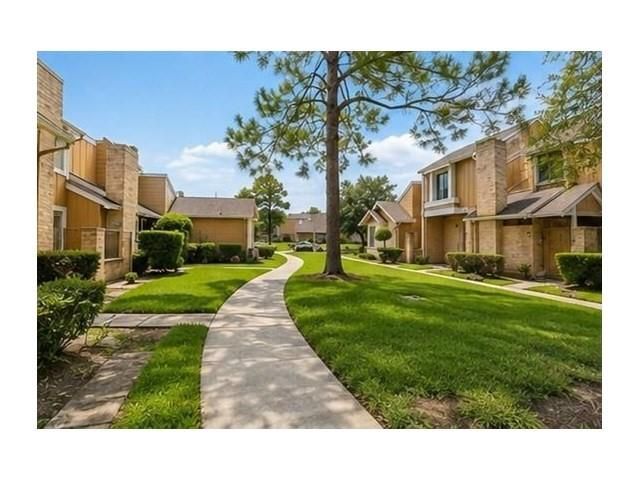 6167 Dryad Drive, Houston, TX 77035