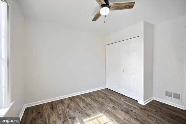 440 STERLING DR, Red Lion, PA 17356