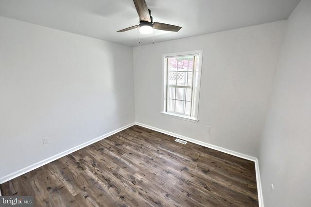 440 STERLING DR, Red Lion, PA 17356
