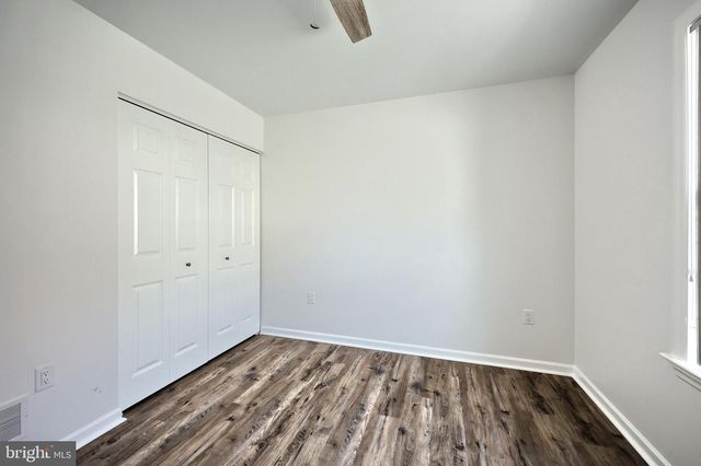 440 STERLING DR, Red Lion, PA 17356