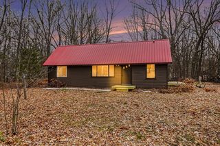 1475 W Echo Drive, White Cloud, MI 49349