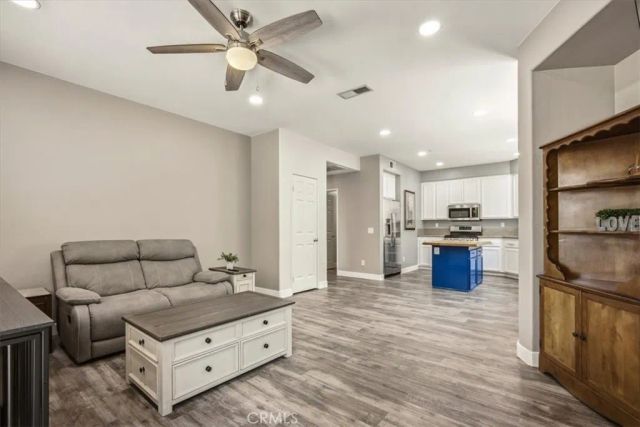 5065 Columbia, Fontana, CA 92336