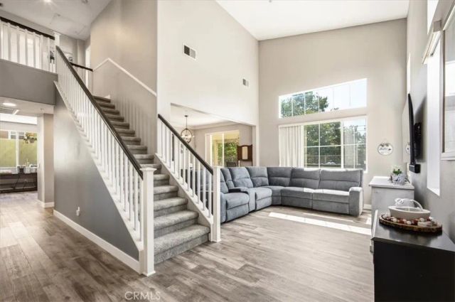 5065 Columbia, Fontana, CA 92336