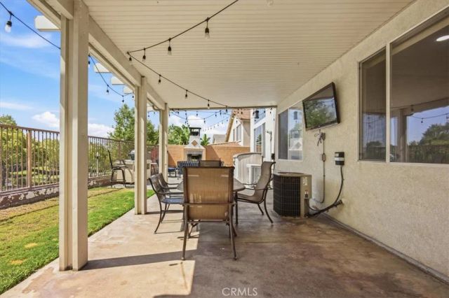 5065 Columbia, Fontana, CA 92336