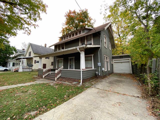 751 Chicago Avenue, Lansing, MI 48915