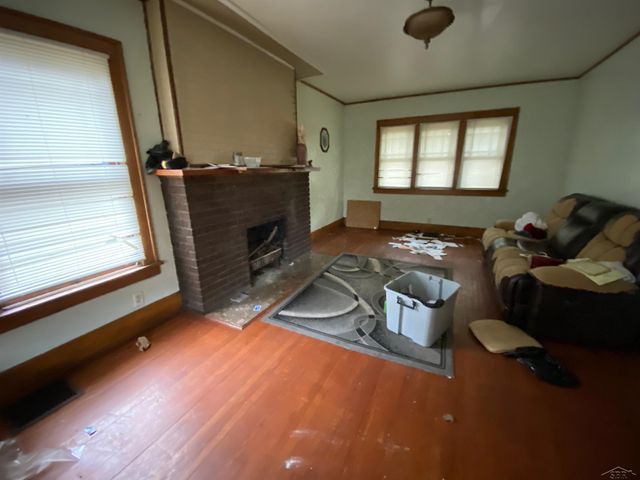 751 Chicago Avenue, Lansing, MI 48915