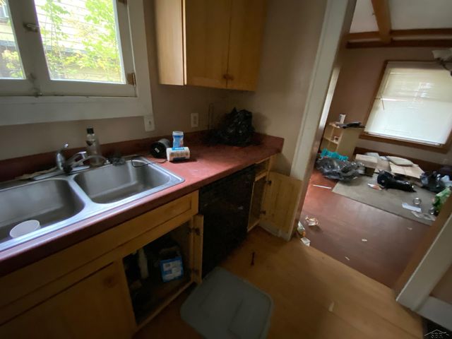 751 Chicago Avenue, Lansing, MI 48915