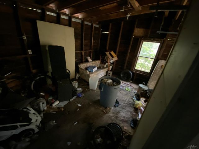 751 Chicago Avenue, Lansing, MI 48915