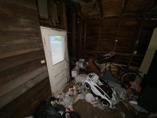 751 Chicago Avenue, Lansing, MI 48915