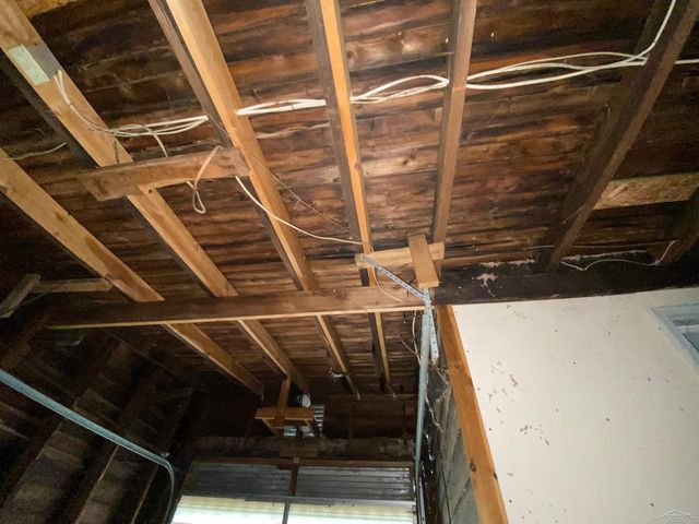 751 Chicago Avenue, Lansing, MI 48915