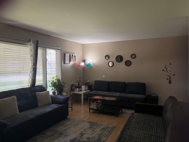 10405 S Keating Avenue 1B, Oak Lawn, IL 60453