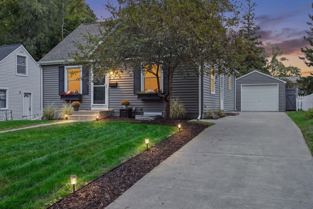 2745 Blackstone Avenue, Saint Louis Park, MN 55416 — photo 2