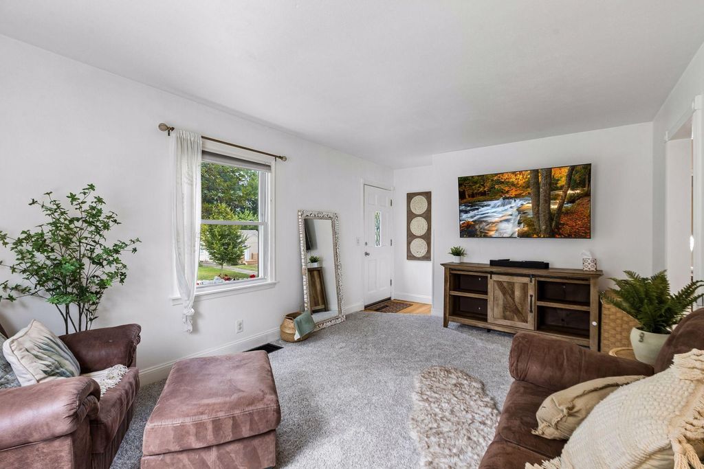 2745 Blackstone Avenue, Saint Louis Park, MN 55416 — photo 5