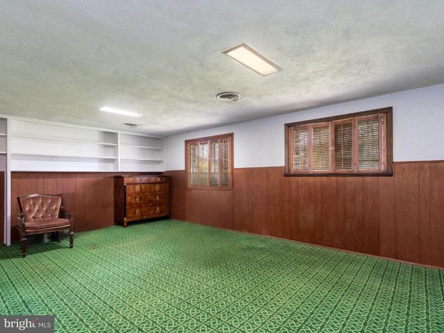 1104 ALMSHOUSE RD, Ivyland, PA 18974