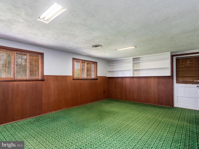 1104 ALMSHOUSE RD, Ivyland, PA 18974