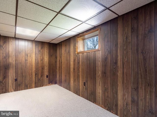 1104 ALMSHOUSE RD, Ivyland, PA 18974