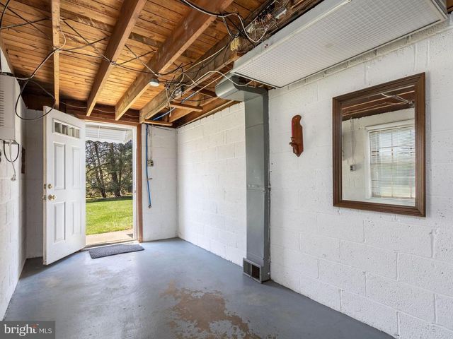 1104 ALMSHOUSE RD, Ivyland, PA 18974